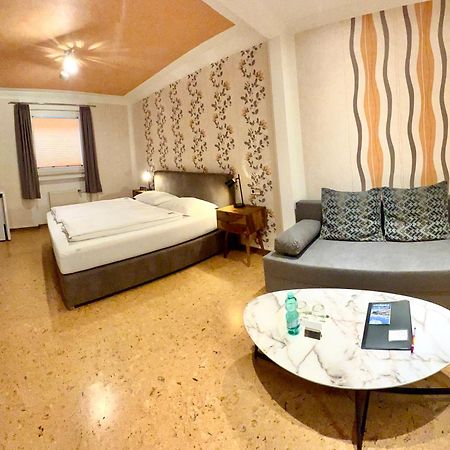 Hotel Zur Loreley - Garni سانكت غور المظهر الخارجي الصورة