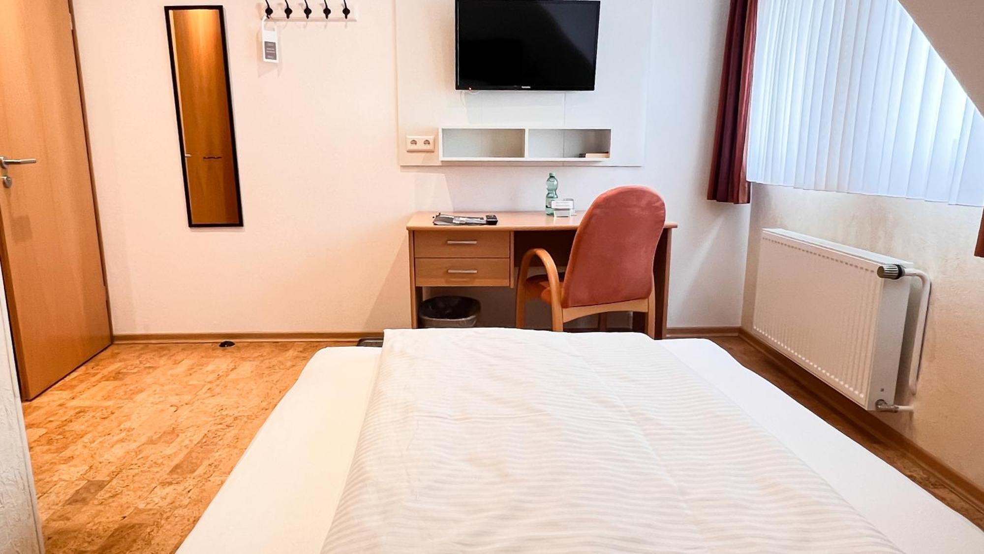 Hotel Zur Loreley - Garni سانكت غور المظهر الخارجي الصورة