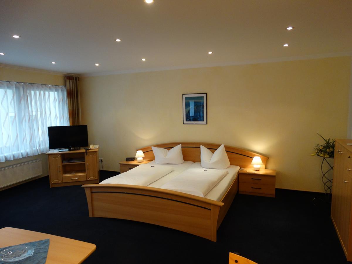 Hotel Zur Loreley - Garni سانكت غور المظهر الخارجي الصورة