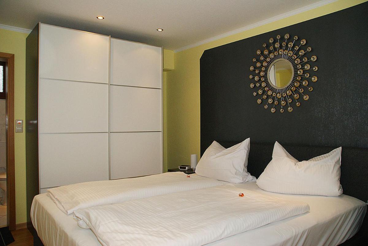 Hotel Zur Loreley - Garni سانكت غور المظهر الخارجي الصورة