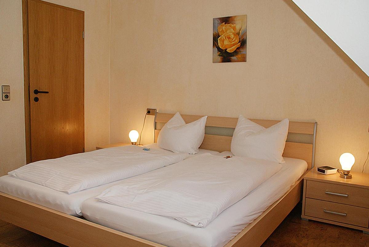 Hotel Zur Loreley - Garni سانكت غور المظهر الخارجي الصورة